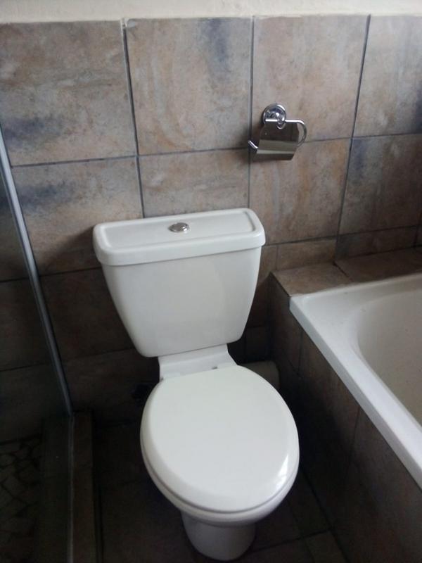 2 Bedroom Property for Sale in Vaalpark Free State